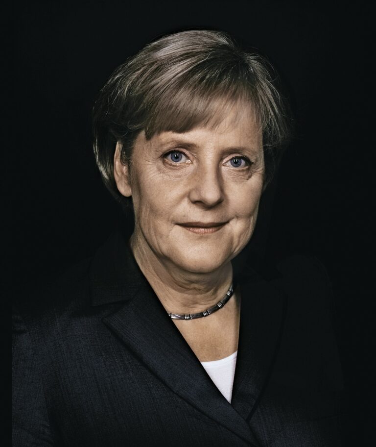 Bild: Andreas Mühe, Angela Merkel Portrait, VG Bild-Kunst, Bonn/  2021, ProLitteris, Zurich
