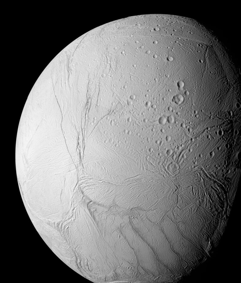 This photo provided by NASA shows the surface of Saturn's moon Enceladus in this photo taken by the Cassini spacecraft. Cassini has found evidence of liquid water spewing from geysers on Enceladus, raising the tantalizing possibility that the celestial object harbors life. Scientists will publish a paper on the subject in the journal Science Friday, March 10, 2006. (KEYSTONE/AP Photo/NASA, JPL, Space Science Institute)