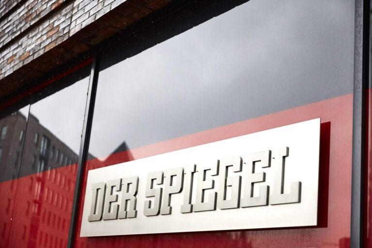 epa05696181 A sign reading DER SPIEGEL near the entrance of the headquarters of German weekly news magazine DER SPIEGEL in Hamburg, Germany, 03 January 2017. DER SPIEGEL celebrates its 70th anniversary. It has been one of Europe's most influential investigative magazines and played key roles in uncovering political scandals. EPA/CARSTEN KOALL