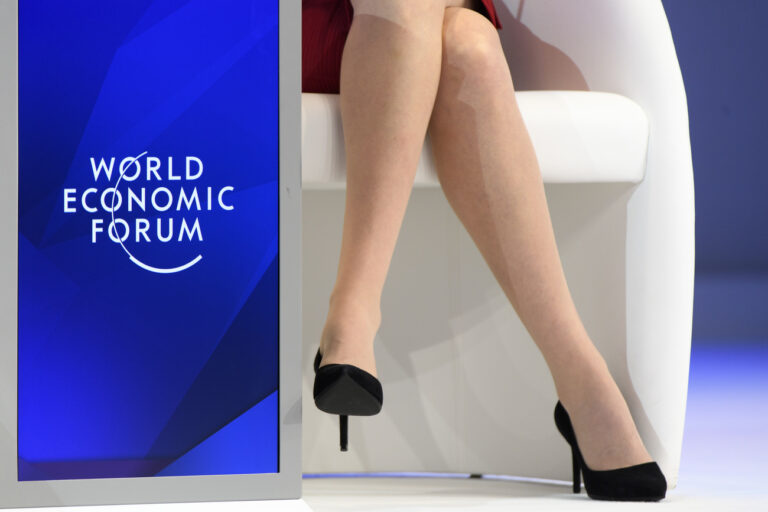 The legs of Sheryl Sandberg, Chief Operating Officer of Facebook ar pictured during a plenary session in the Congress Hall during the 47th annual meeting of the World Economic Forum, WEF, in Davos, Switzerland, Wednesday, January 18, 2017. The meeting brings together enterpreneurs, scientists, chief executive and political leaders in Davos January 17 to 20.(KEYSTONE/Laurent Gillieron)