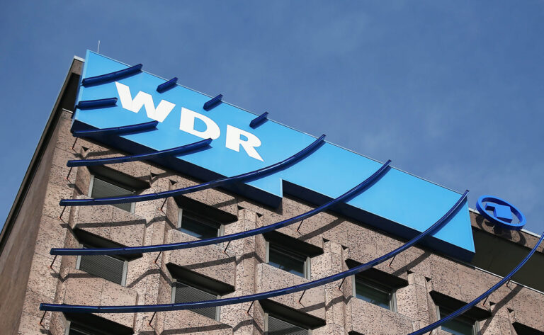 ARCHIV - Der WDR (Westdeutscher Rundfunk), fotografiert 03.11.2015 in Köln (Nordrhein-Westfalen). (zu dpa «WDR widerspricht Kritik des Rundfunkrats an Talksendungen» vom 23.11.2017) (KEYSTONE/DPA/Oliver Berg)