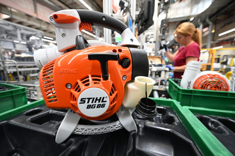 Deutschland ist zu teuer: Plant Motorsägen-Weltmarktführer Stihl, seine Produktion in die Schweiz zu verlegen?