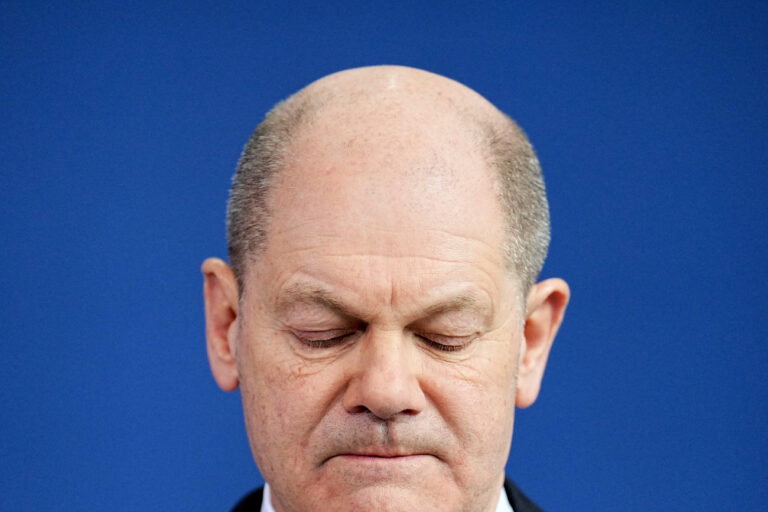 24 February 2022, Berlin: German Chancellor Olaf Scholz (SPD) comments on the Russian attack on Ukraine during a press conference at the Chancellery. Russian troops launched the expected attack on Ukraine on Thursday (24.02.2022). Photo: Michael Kappeler/dpa-Pool/dpa (KEYSTONE/DPA/Michael Kappeler)