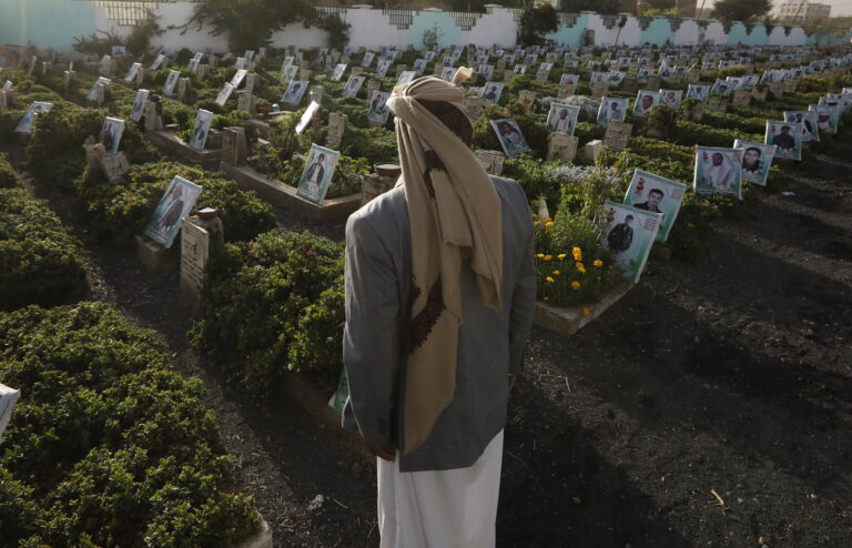 epa09922961 A Yemeni visits the graves of his late relatives at a cemetery on the first day of Eid Al-Fitr celebrations, in Sana'a, Yemen, 02 May 2022. Muslims around the world celebrate Eid al-Fitr, the three days festival marking the end of Ramadan. Eid al-Fitr is one of the two major holidays in the Islamic calendar. EPA/YAHYA ARHAB