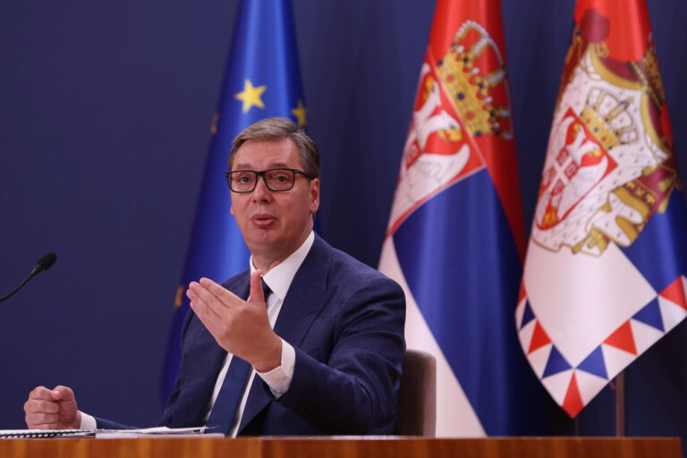 epa10131785 Serbian President Aleksandar Vucic talks during a press conference in Belgrade, Serbia, 21 August 2022. Vucic briefed the public on the last round of EU mediated talks he had with Kosovo's Prime Minister Albin Kurti in Brussels on 18 August, with the aim to normalize relations between the two sides. EPA/ANDREJ CUKIC