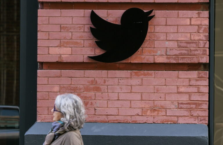 epa10286305 A person walks by the Twitter offices in New York, New York, USA, 04 November 2022. The company is reportedly laying off closer to half of its employees as part of change in corporate strategy related to Elon Musk's purchase of the company on 27 October 2022. EPA/JUSTIN LANE
