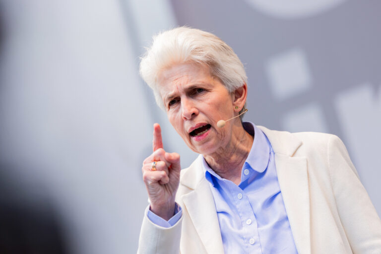 06.06.2024, Nordrhein-Westfalen, Düsseldorf: Marie-Agnes Strack-Zimmermann, FDP-Spitzenkandidatin/Europawahl 2024, spricht beim Wahlkampfendspurt der FDP zur Europawahl 2024 am Schadowplatz. Foto: Rolf Vennenbernd/dpa +++ dpa-Bildfunk +++ (KEYSTONE/DPA/Rolf Vennenbernd)