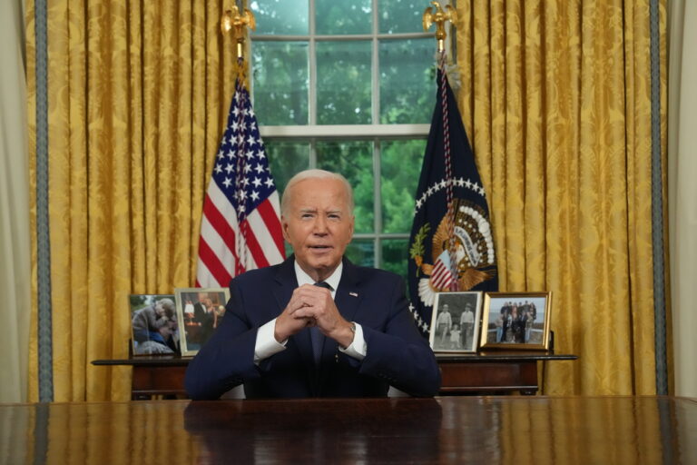 epa11479101 US President Joe Biden delivers an address to the nation from the Oval Office of the White House in Washington, DC, USA, on 14 July 2024. Biden's address comes after Former US President Donald Trump was injured by a bullet in an assassination attempt on 13 July during a campaign rally. EPA/Erin Schaff / POOL