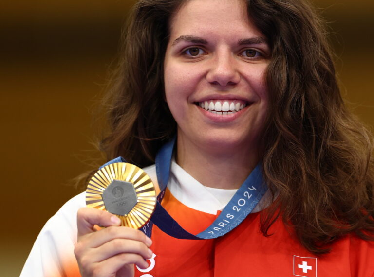 Ehrgeiz, Fleiss, Bescheidenheit: Wie die Schweizer Sportschützin Chiara Leone den Olympiasieg eroberte