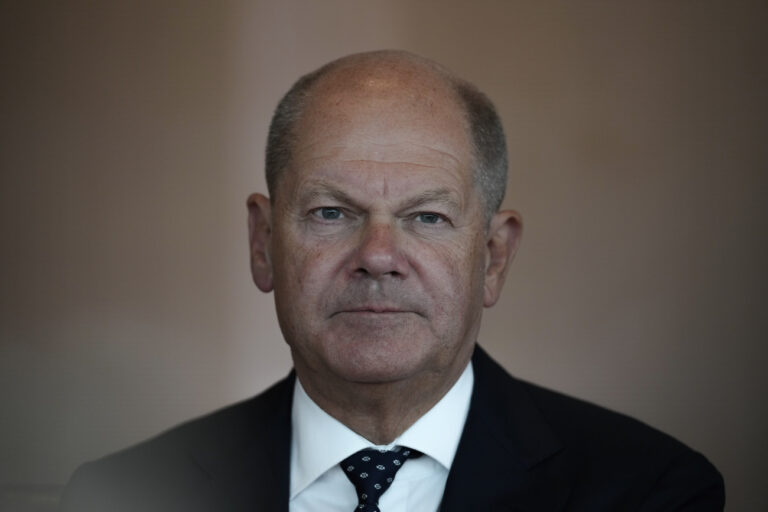 German Chancellor Olaf Scholz leads the weekly cabinet meeting at the chancellery in Berlin, Germany, Wednesday, Sept. 4, 2024. (AP Photo/Markus Schreiber)