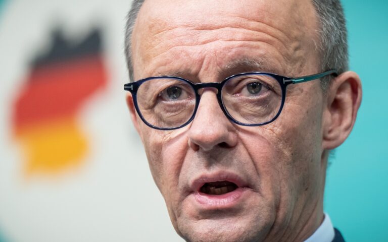 27.01.2025, Berlin: Friedrich Merz, Bundesvorsitzender der CDU und Kanzlerkandidat der Union, spricht bei einer Pressekonferenz nach den Gremiensitzungen der CDU. Die Union will sich zu aktuellen Migrationsthemen mit einem Antrag im Bundestag positionieren. Foto: Michael Kappeler/dpa +++ dpa-Bildfunk +++ (KEYSTONE/DPA/Michael Kappeler)