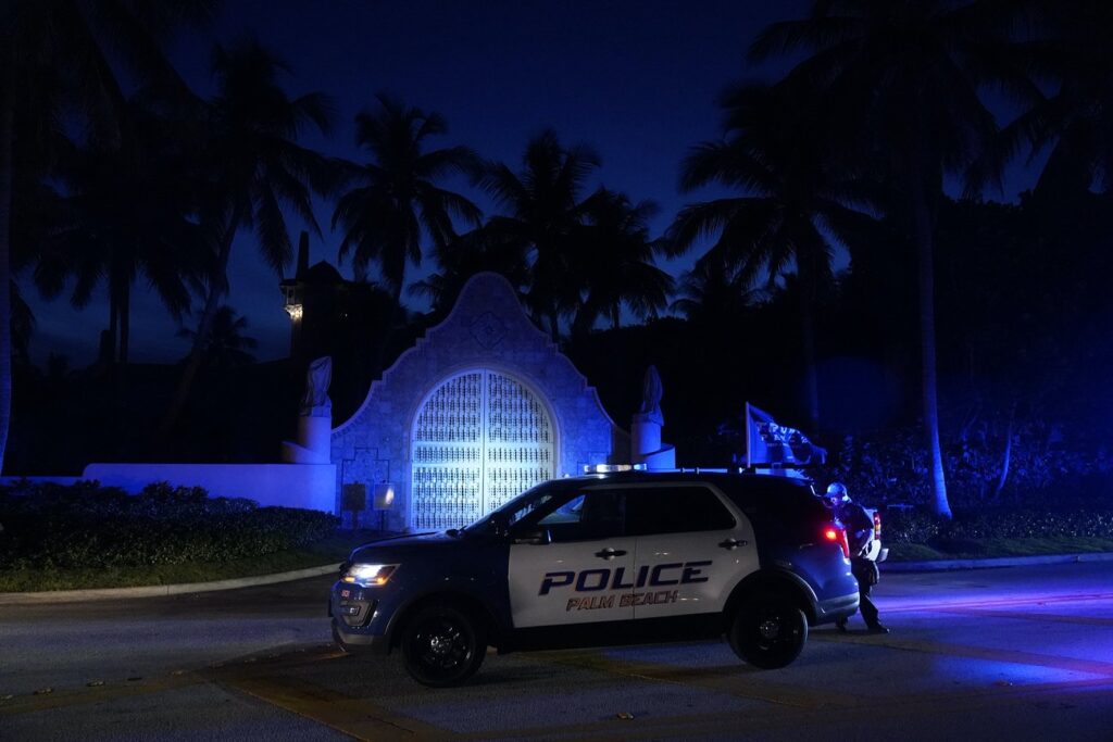 «Weder notwendig noch angemessen»: Trumps Anwesen Mar-a-Lago in Florida vom FBI durchsucht – es sei auch sein Safe geöffnet worden