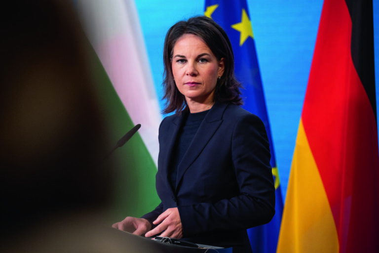 16.11.2023, Berlin: Annalena Baerbock (Bündnis 90/Die Grünen), Bundesaußenministerin, äußert sich bei einer Pressekonferenz nach ihrem Gespräch mit der bulgarischen Außenministerin Gabriel im Auswärtigen Amt. Deutschland und Bulgarien verbindet eine langjährige bilaterale Beziehung. Foto: Hannes P. Albert/dpa +++ dpa-Bildfunk +++ (KEYSTONE/DPA/Bernd von Jutrczenka)