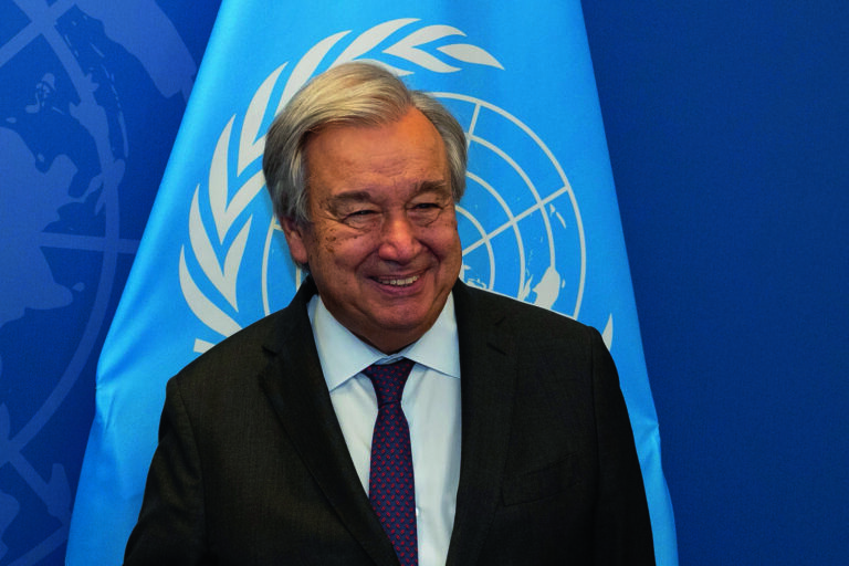 Italian Prime Minister Giorgia Meloni and UN Secretary-General Antonio Guterres meet for a handshake photo opportunity on the second day of the United Nations General Assembly. New York City, September 20, 2023.